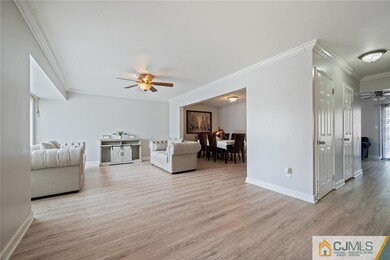 9 Twin Rivers Dr N, East Windsor, NJ 08520 - photo 7