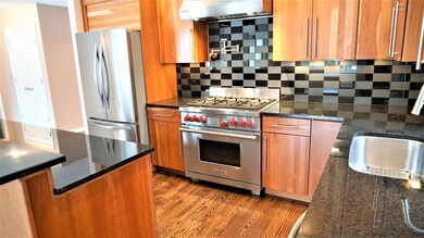 2215 Willow Ln, Rolling Meadows, IL 60008 - photo 3