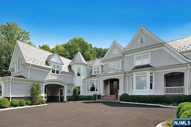 393 Anderson Ave, Alpine, NJ 07620 - photo 2