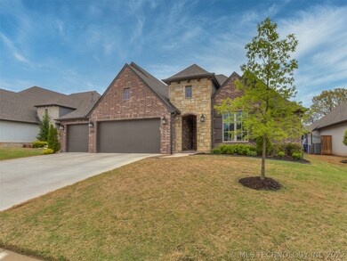 6603 S Willow Place, Broken Arrow, OK 74011 - photo 2