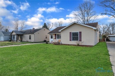 2737 Trimble Rd, Toledo, OH 43613 - photo 2