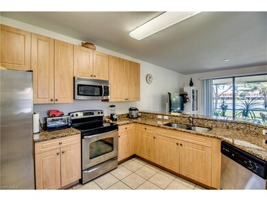 Kitchen / Granite counters
