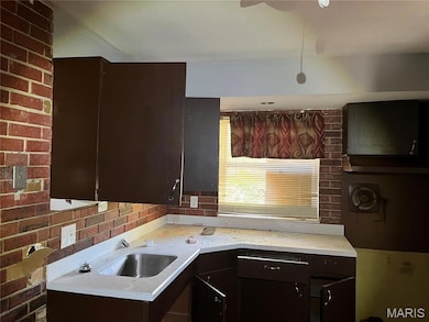 10309 Durness Dr unit 1, Saint Louis, MO 63137 - photo 4