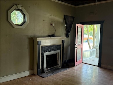 613 W 2nd St, Pittsburg, KS 66762 - photo 3