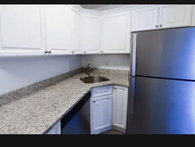 159 Franklin St unit C2, Stoneham, MA 02180 - photo 3
