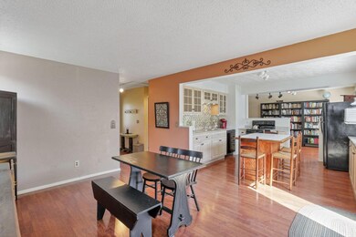 592 Banningway Dr unit D, Columbus, OH 43213 - photo 7