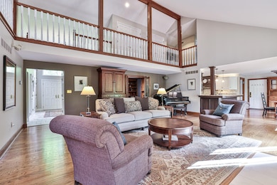 [101]-Living-Room-3