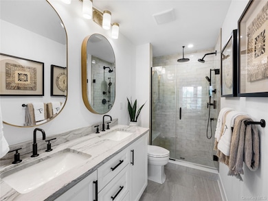 5102 Teaberry Ln unit 35, Fishkill, NY 12524 - photo 3