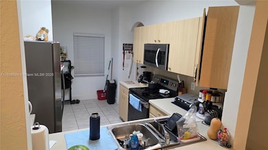 5670 NW 116th Ave unit 113, Doral, FL 33178 - photo 3