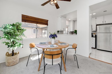 11263 Avenida de Los Lobos unit D, San Diego, CA 92127 - photo 5