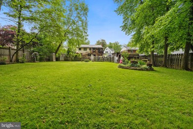 2124 Greenwich St, Falls Church, VA 22043 - photo 4