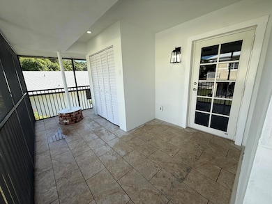 435 Collins St unit upstairs only, Key Largo, FL 33037 - photo 5