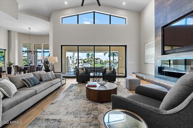 07-Living Area