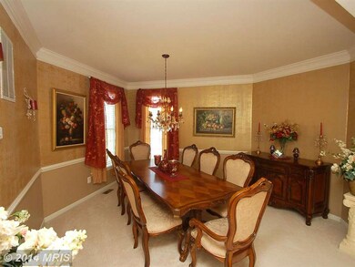 25489 Carrington Dr, Chantilly, VA 20152 - photo 7