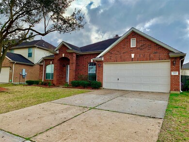 3815 Beacons View, Friendswood, TX 77546 - photo 2