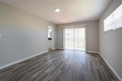 Oaks Condominiums unit 509, Davie, FL 33314 - photo 7