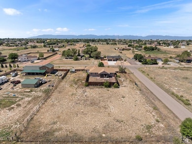 463 E Fraser Dr, Pueblo, CO 81007 - photo 3