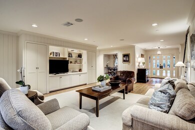 331 Tynebrook Ln, Houston, TX 77024 - photo 7