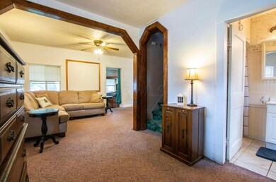 859 Pierce Ave, Columbus, OH 43213 - photo 6