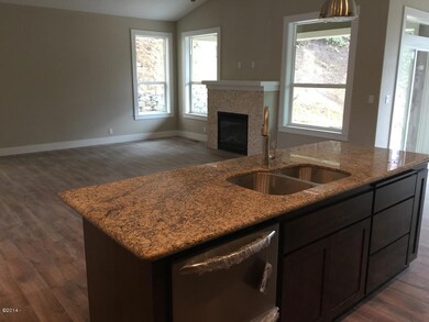 Kitchen/Living Room