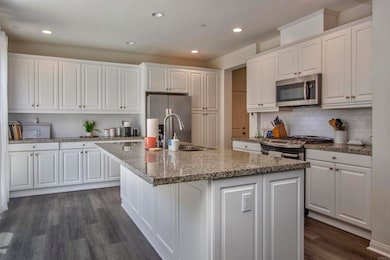 4306 Pacifica Way, Oceanside, CA 92056 - photo 4