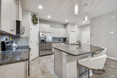 7564 Stonebrook Cir, Zephyrhills, FL 33545 - photo 7