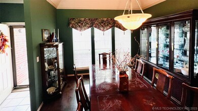 Dining Room 2 View