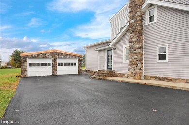 5900 Littlefield Ave, Reading, PA 19606 - photo 3