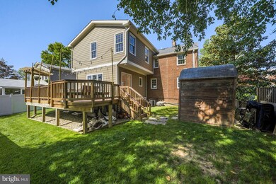 2805 N Somerset St, Arlington, VA 22213 - photo 6