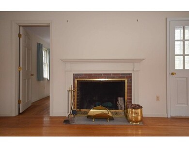 67 Aubinwood Rd, Amherst, MA 01002 - photo 4