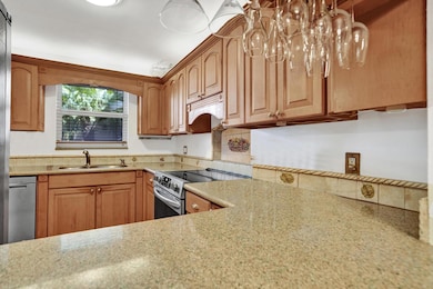 Live Oak Place unit 203, Davie, FL 33324 - photo 5