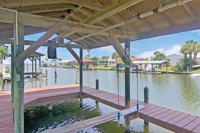 Dock & Boat Lift