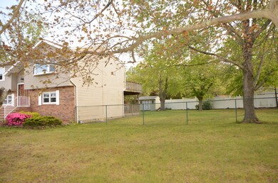 10 Cedarcrest Dr, Bayville, NJ 08721 - photo 3