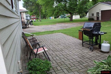 1712 N Payne St, New Ulm, MN 56073 - photo 4