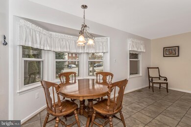 9315 Kings Post Ct, Laurel, MD 20723 - photo 5