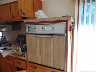 2202 Dutch Ln, Jeffersonville, IN 47130 - photo 7