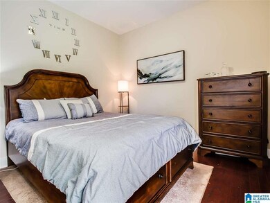 1305 Grants Way, Birmingham, AL 35210 - photo 4