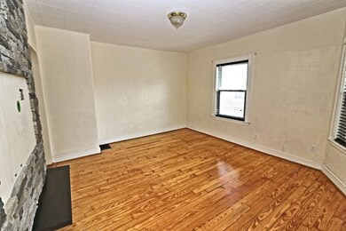 26 Cutler St unit 2, Winthrop, MA 02152 - photo 5
