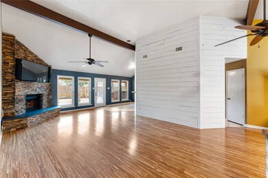 8542 Sunny Ridge Dr, Houston, TX 77095 - photo 5