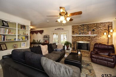 1530 1530 Kensington Dr, Tyler, TX 75703 - photo 5