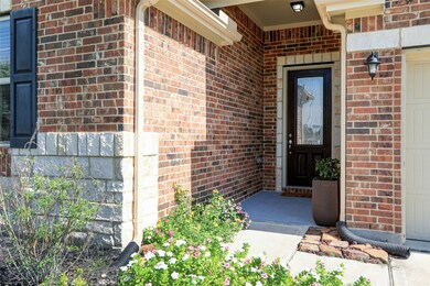 1647 Morgan Trail Dr, Alvin, TX 77511 - photo 4