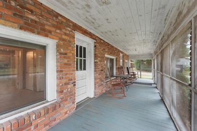 1135 N Masonic St, Millen, GA 30442 - photo 4