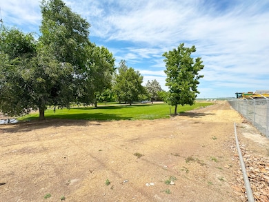 51 Crestloch Rd, Pasco, WA 99301 - photo 6