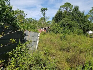 4323 Skates Cir, Fort Myers, FL 33905 - photo 6