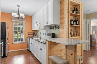 318 Weeping Willow Dr, Seneca, SC 29672 - photo 7