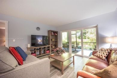 4000 Crystal Lake Dr unit 114, Pompano Beach, FL 33064 - photo 7