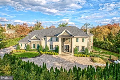 1181 Ballantrae Ln, McLean, VA 22101 - photo 3