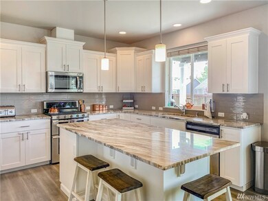 707 Koehler Ave SW, Orting, WA 98360 - photo 7