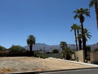 Walkinh Trail to the West