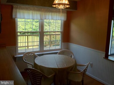 6301 Woodcrest Dr, Dunkirk, MD 20754 - photo 5